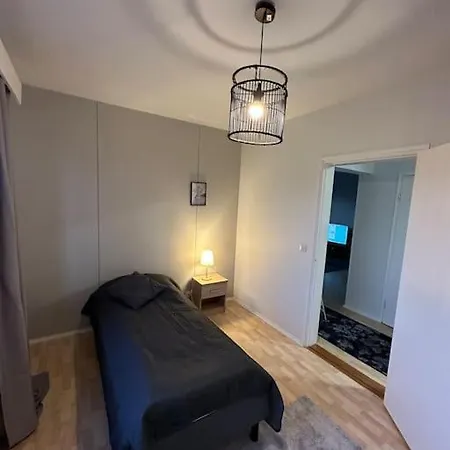 Kotimaailma - Viihtyisae Nelioe Keskustassa