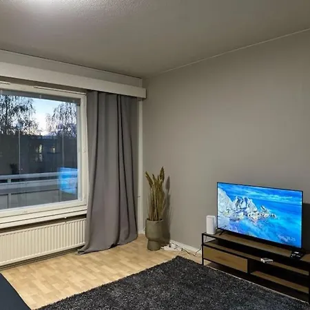 公寓 Kotimaailma - Viihtyisae Nelioe Keskustassa 科科拉